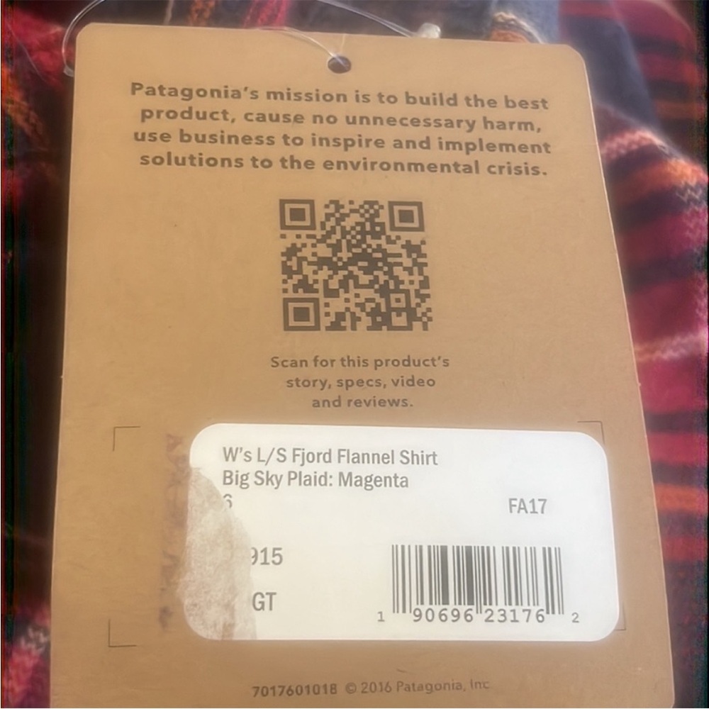 Patagonia Women's L/S Fjord Flannel Shirt Big Sky Plaid Magenta Size 6 NWT - Picture 3 of 4